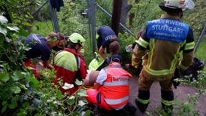 Höhenretter in Stuttgart-Süd im Einsatz: Mann stürzt in  Versorgungsschacht ab